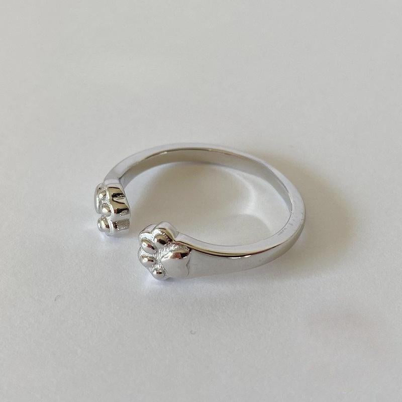 Paw Hug Ring-Perfect for Pet Lovers, Dog Moms Hypoallergenic Companion