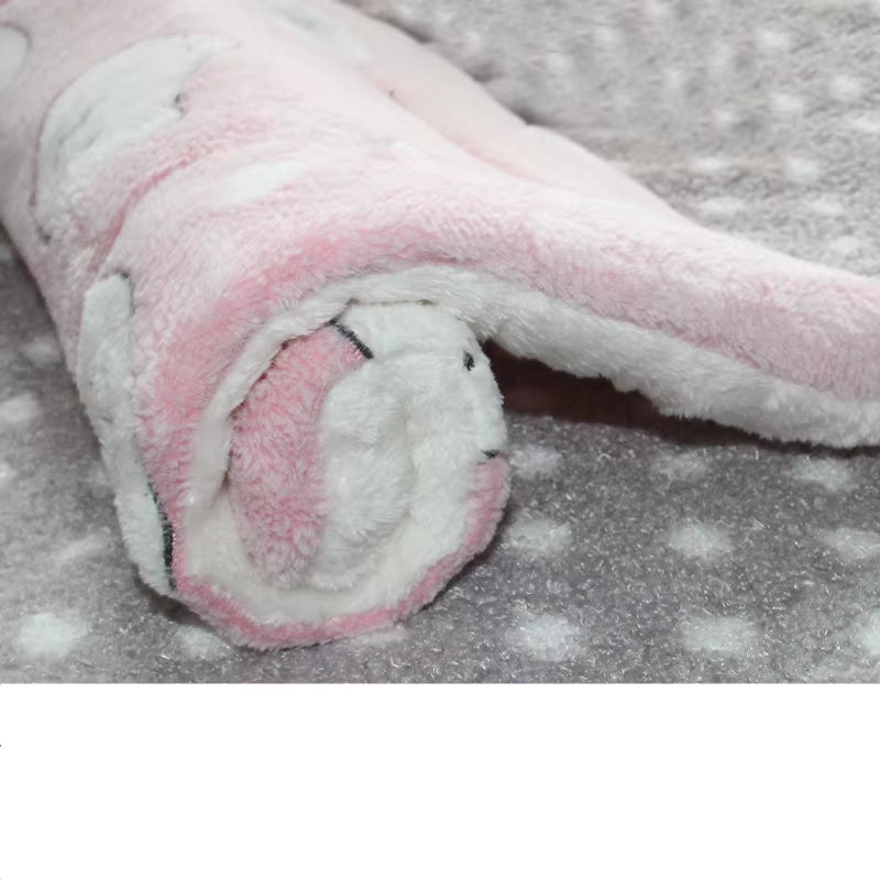 Multi-Model Pet Flannel Sleeping Mat Kennel Mat Blanket Pet Warm Mat Suitable for Large Medium and Small Pets