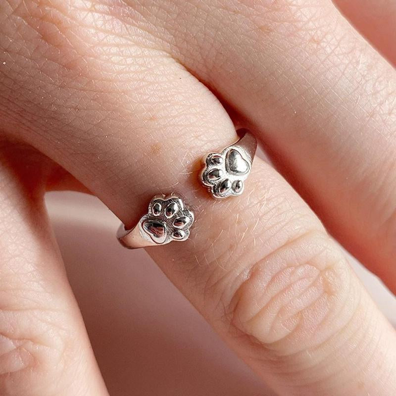 Paw Hug Ring-Perfect for Pet Lovers, Dog Moms Hypoallergenic Companion